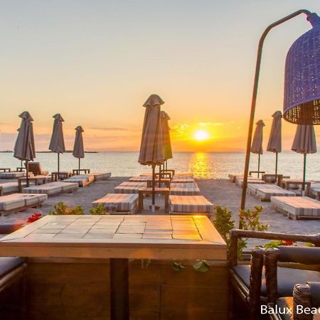 Glyfada Seabreeze Apartment 아테네 외부 사진